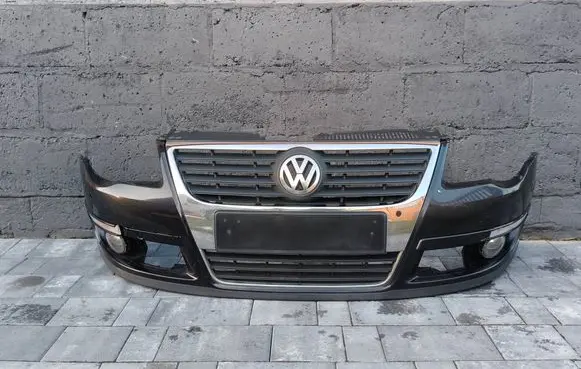 Volkswagen PASSAT B6 Front bumper 