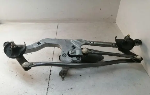 Toyota Auris E180 Front wiper linkage and motor 8511002340 1593003562