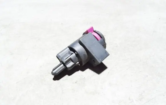 Audi A4 S4 B8 8K Brake pedal sensor switch 4F0945459B
