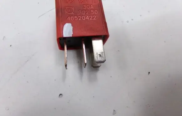 Fiat Punto (188) Other relay 46520422
