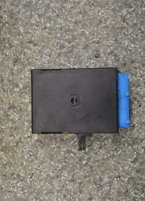 BMW 3 E36 Window wiper relay 61358357068 05012100 110187