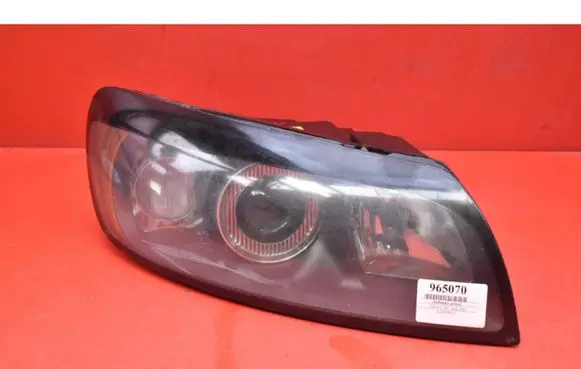Volvo C30 Headlight/headlamp 30657169