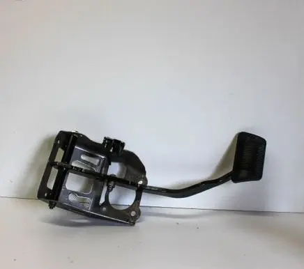 Dodge Challenger Brake pedal 4779688AJ