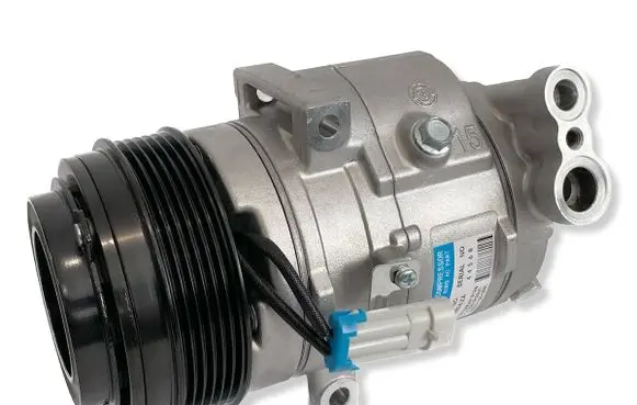 Chevrolet Cruze Air conditioning (A/C) compressor (pump) 96863368