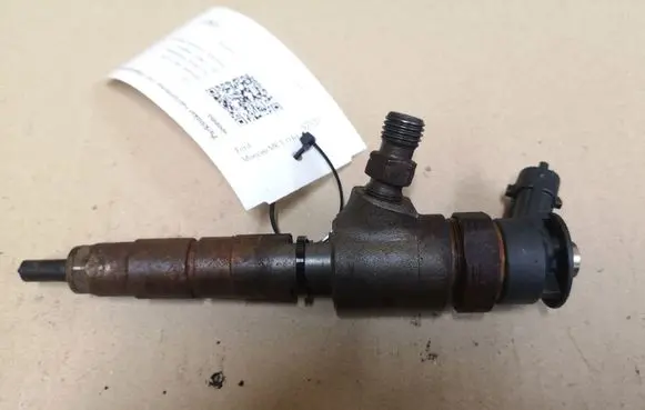 Fuel injector
