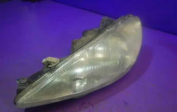 Peugeot 206 Headlight/headlamp