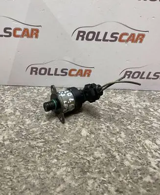 Peugeot 307 Fuel pressure regulator 