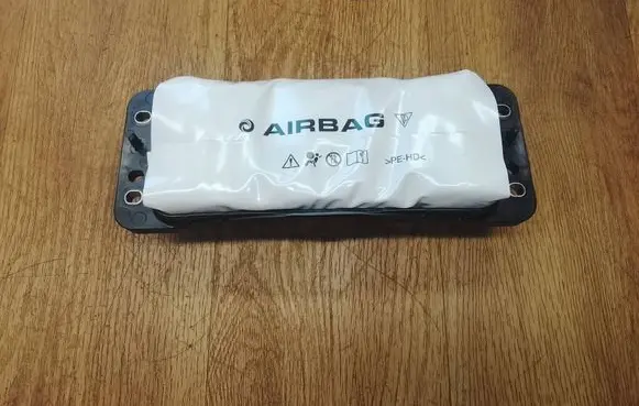 Porsche Macan (95B) Passenger airbag 95B880204C