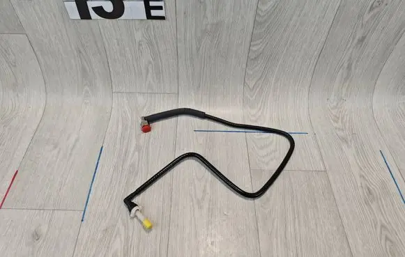 Ford Fiesta Fuel line/pipe/hose 6580680 Y07833