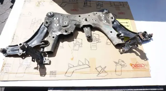 Mercedes-Benz Citan W415 Front subframe SKO71871