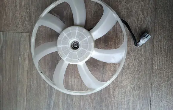 Toyota C-HR II Fan impeller 2680000440 1636324170