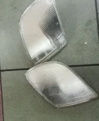 Volkswagen PASSAT B4 Front reflector 000