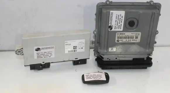 Engine ECU kit and lock set
