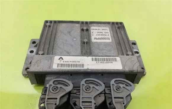 Renault Laguna II Engine control unit/module 8200158443