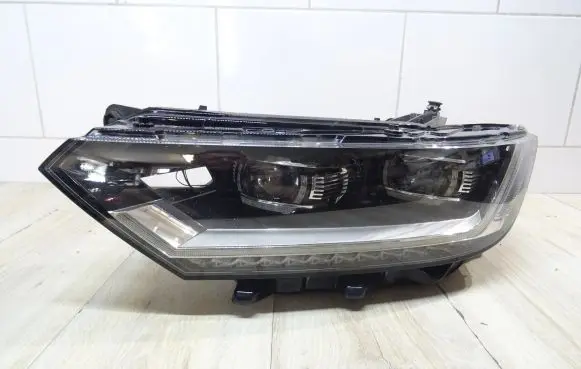 Volkswagen PASSAT B8 Headlight/headlamp 3G1941081H