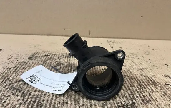 Ford C-MAX II Air intake duct part AV616C784AE 1051412S03