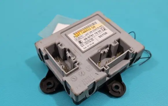 Jaguar XF X250 Central body control module 7G9T-14B533-GE IMPRK1423822