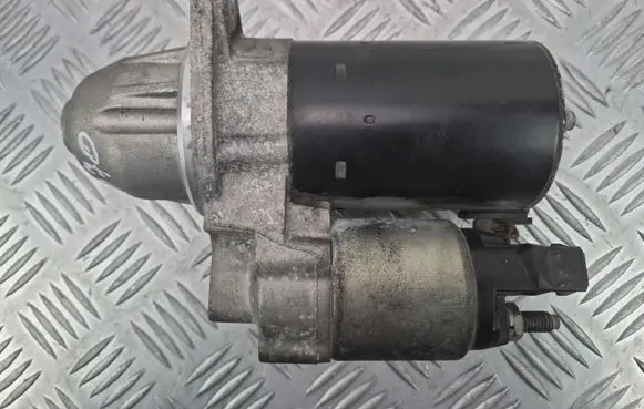 BMW 3 E90 E91 Starter motor 0001107527