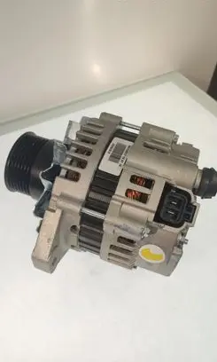 Isuzu N Series Generator/alternator 115630 136151 2506151