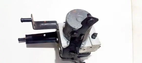BMW 5 E60 E61 ABS Pump 3451676890601 34526768908-01