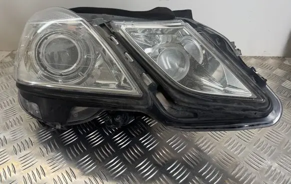 Mercedes-Benz E W212 Headlight/headlamp A2128205861