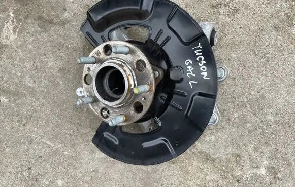 Hyundai Tucson IV NX4 Rear wheel hub 52715N7100