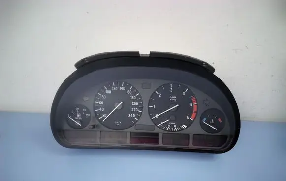 BMW 5 E39 Speedometer (instrument cluster) 62118381198 110008735054