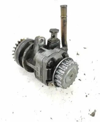 Volkswagen Touareg I Power steering pump 7H0422153A 0274604