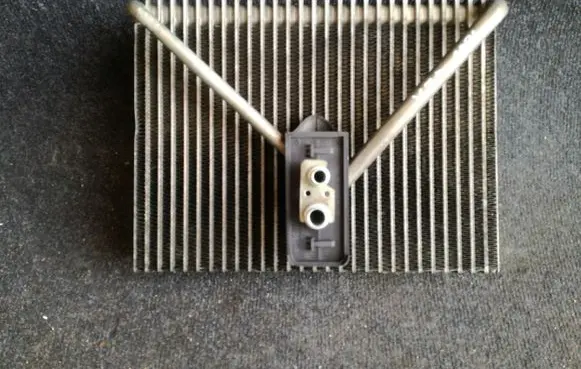 Volvo V70 Air conditioning (A/C) radiator (interior) 66632