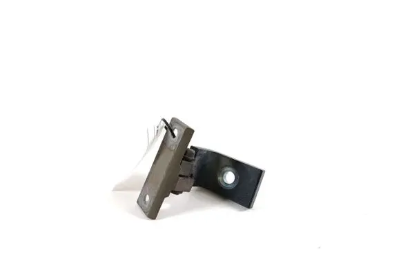 BMW X6 E71 Front door upper hinge 7068073