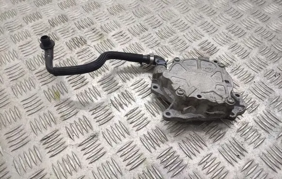 Seat Exeo (3R) Vacuum pump 03L145100F