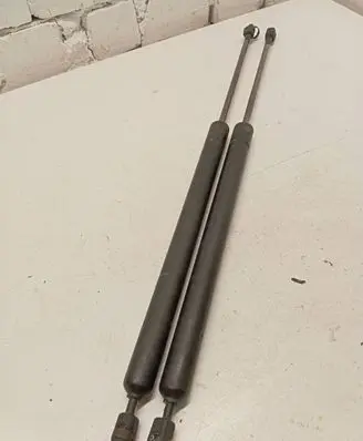Volkswagen Multivan T4 Front bonnet/hood damper/strut 701829331D