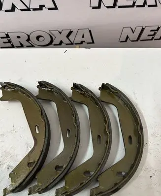 Volvo XC90 Handbrake/parking brake pads LS1884