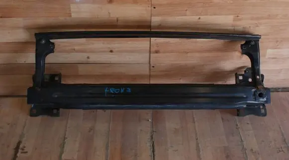 Seat Leon (5F) Front bumper support beam 121212