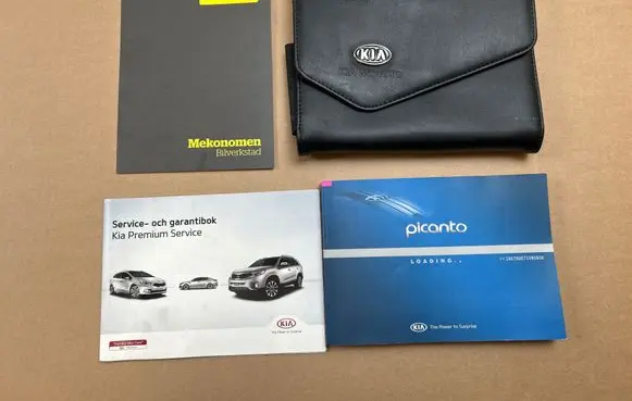 KIA Picanto Owners service history hand book