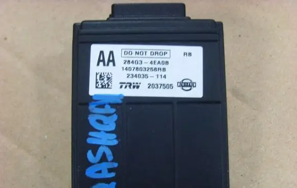 Windshield/windscreen camera