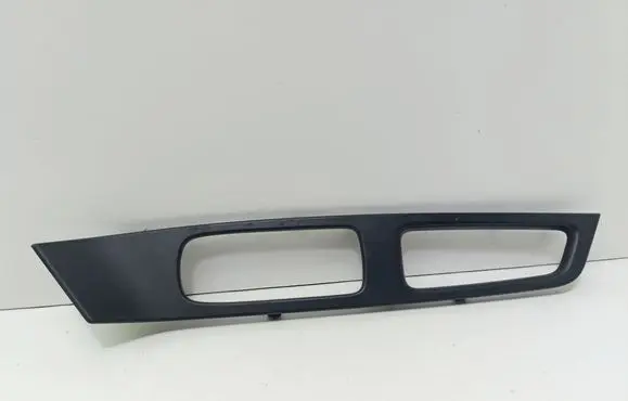 Volvo V60 Front door window switch trim 9123968