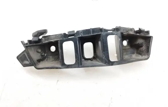 Volkswagen Touareg II Front bumper mounting bracket 7P6807183F 20105301