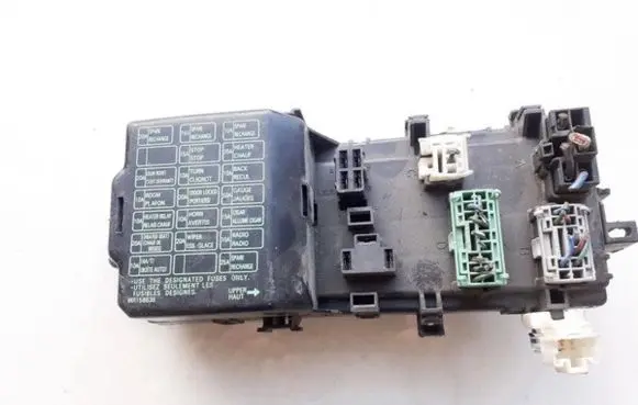 Mitsubishi Colt Fuse box set