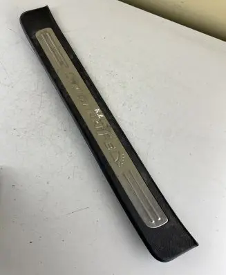 Hyundai Santa Fe Front sill trim cover 858712B000