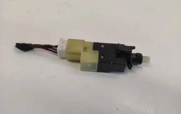 Mercedes-Benz Vito Viano W639 Brake pedal sensor switch A0015454409