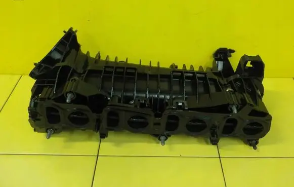 BMW 5 F10 F11 Intake manifold SSACY 12SP38
