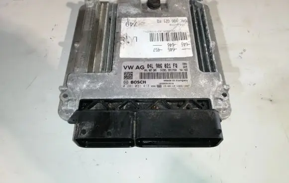 Audi A6 S6 C7 4G Engine control unit/module 04L906021FQ 0281031413