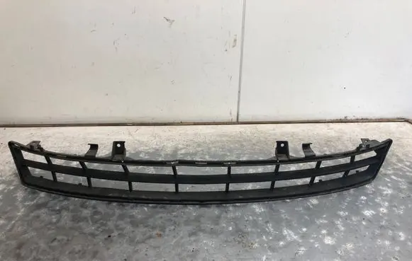 Opel Meriva B Front bumper lower grill 13378395BILI 13378395