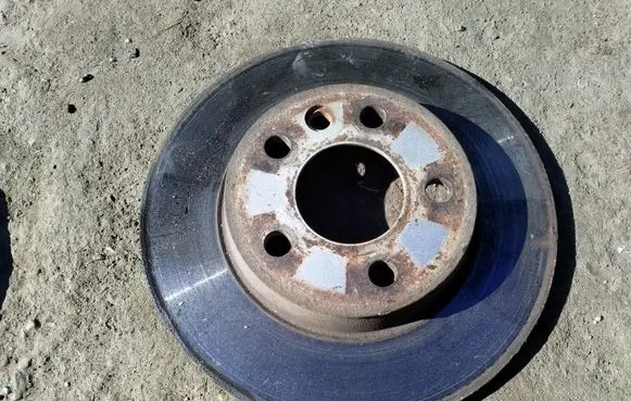 Volkswagen Transporter - Caravelle T4 Rear brake disc