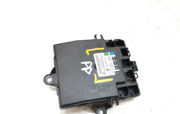 Mercedes-Benz A W169 Door control unit/module A1698206826