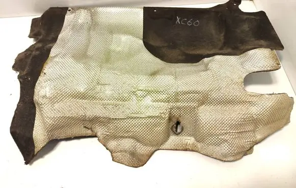 Volvo XC60 Heat shield in engine bay 31420245 26052014 J613A