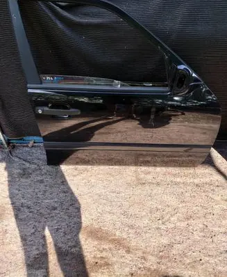 Mercedes-Benz C W202 Front door