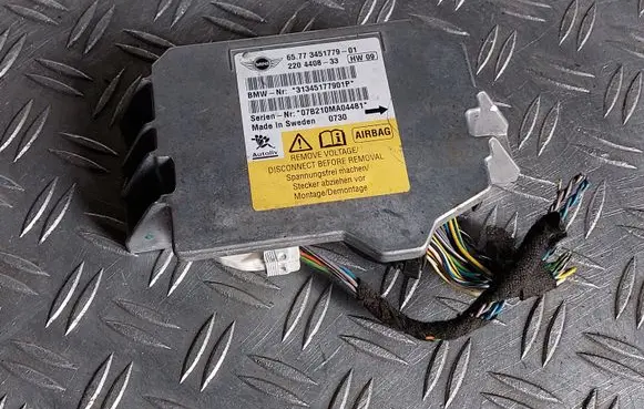 Mini One - Cooper Coupe R56 Airbag control unit/module 6577345177901 220440833