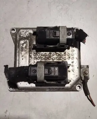 Opel Astra H Engine control unit/module 55571558